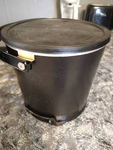 lot 36 image: Presto Grand Pappy Deep Fryer - Like New