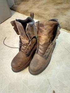 lot 41 image: Red Wing Mens Boots Sz. 9 12