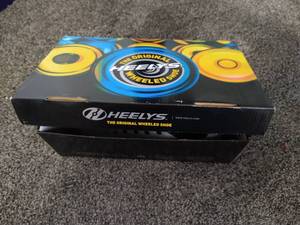 lot 47 image: Brand New Heelys