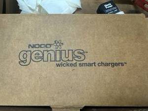 Dual Battery Charger - new in box