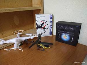 lot 4 image: (4) Drones