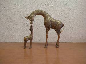 lot 76 image: Set Of Brass Giraffes From Thailand