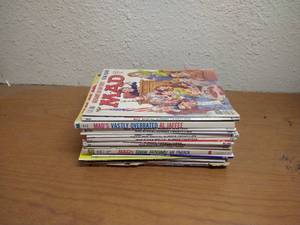 lot 78 image: (22) Mad Magazines