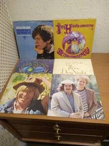 lot 151 image: (6) Classic Records
