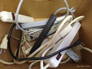 lot 210 image: Box Of Power Strips