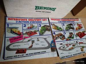 lot 307 image: Vintage Train Set - Delivery & Construction Set