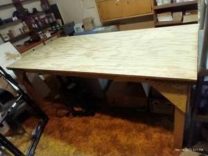lot 355 image: Large Shop Table