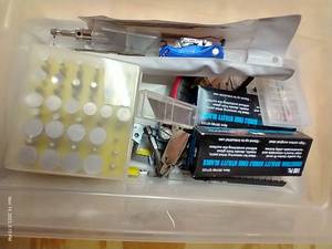 lot 357 image: Razor Blades, Dremel Heads, And Jig Saw Blades