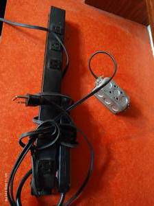 lot 376 image: (2) Power Strips And (1) Wall Outlet