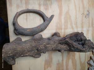 lot 413 image: (2) Interesting Pieces Of Wood
