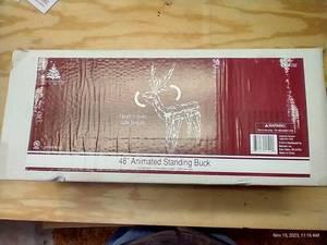 lot 420 image: 48 Animated Standing Buck - Christmas Decoration (New In Box)