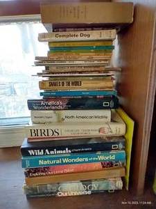 lot 424 image: Stack Of Animal Books, Wildlife, Natural World, Etc.