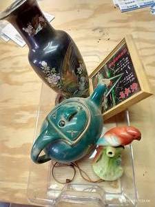 lot 425 image: Asian Decor Lot, Teapot, Vase, Picture, Etc.