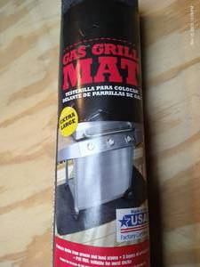 lot 449 image: Gas Grill Mat