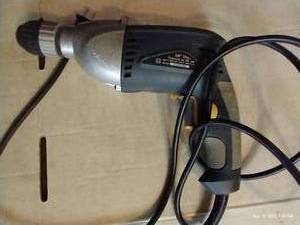 lot 467 image: 38 Chicago Electric Corded Drill