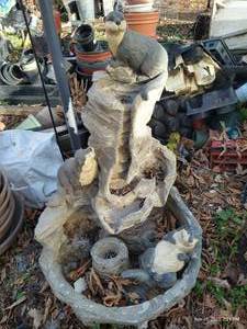 lot 487 image: Otter Fountain With Three Otters - Working Condition Unknown