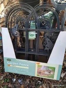 lot 488 image: Garden Fencing - Brand New
