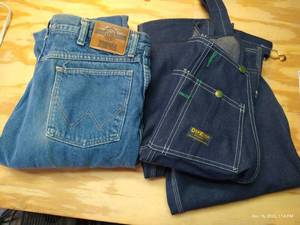 lot 538 image: Lined Mens Jeans & Like New Oshkosh Overalls