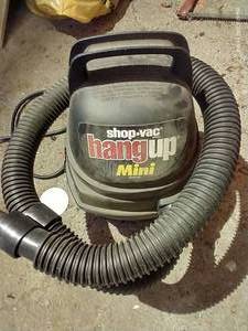 lot 563 image: Shop Vac Hang-Up Mini