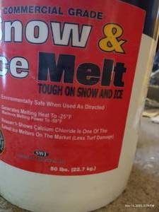 lot 603 image: Large 50 Lb. Bucket Of Ice Melt - Brand New