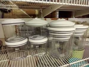 lot 632 image: Seal-a-meal Lot