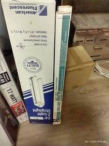 lot 646 image: 24 Strip Light & (2) New 24 Bulbs