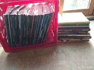 lot 675 image: TIME Life SPECIALS Magazine Lot & Nature Books