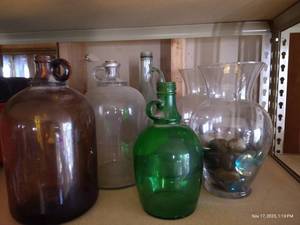 lot 685 image: Vintage Jugs Vases