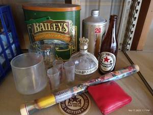 lot 688 image: Liquor Memorabilia Lot