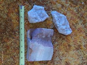 lot 730 image: Large Rock & Crystals