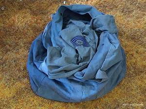 lot 732 image: Military Duffle w Shirts & Pants
