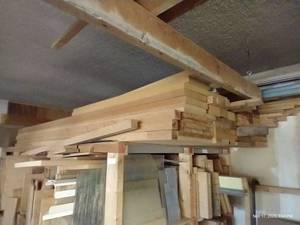 lot 743 image: Uppermost Rack of Boards & Beams