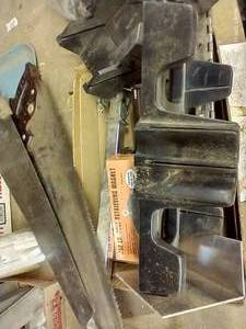 lot 762 image: Box w 250lb Retrieving Magnet, Saws, Miter Saws, Etc