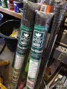 lot 773 image: Five Rolls NEW Deerblock Mesh Covering