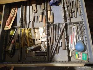 lot 828 image: Tool Drawer Contents - Metal Files, Chisel Bits, Etc