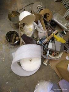 lot 834 image: HUGE Miscellaneous Lot in Bucket
