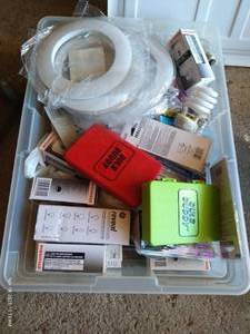 lot 841 image: Storage Tote Full of Light Bulbs & Lighting Installation Items