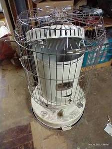 lot 912 image: Dyna-Glo Kerosene Heater
