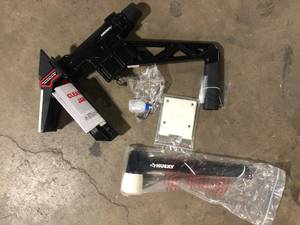 Husky Pneumatic 3-in-1 15.5-Gauge and 16-Gauge 2 in. Flooring Nailer and Stapler with Quick Jam Release  Customer Returns See Pictures