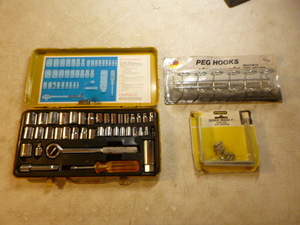lot 12 image: Corsair Drive Combination Metric and Inch Ratchet Socket Set