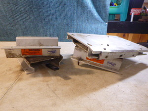 lot 17 image: 2 Garelick Boat Seat Anchors