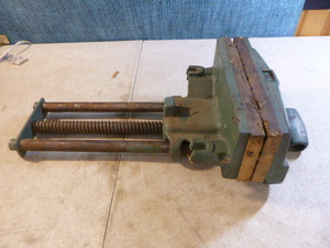 lot 27 image: Craftsman Vice Grip