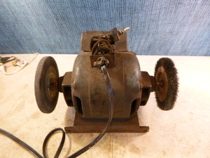 lot 92 image: GE Bench Grinder