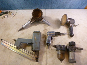 lot 100 image: Air Tools