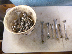 lot 126 image: Lot of Wrenches