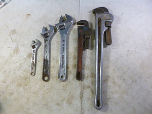 lot 133 image: 5 Wrenches