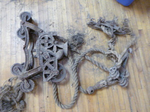 lot 174 image: Advance Pulley System