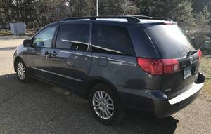 2008 Toyota Sienna XLE