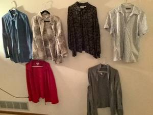 lot 78 image: Womens XL Shirts