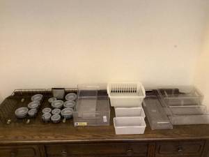 lot 96 image: Organization Lot